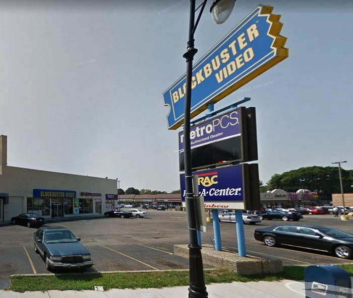 Blockbuster Video - Detroit - 18445 Grand Rive Ave (newer photo)